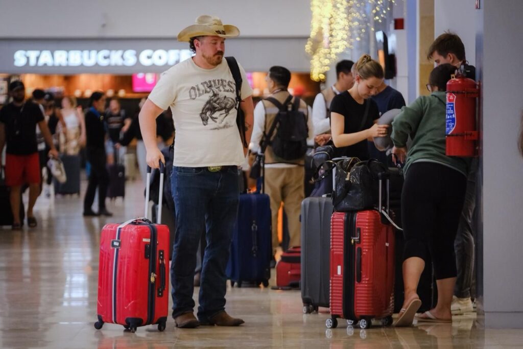 Anuncia Mara Lezama 17 nuevas rutas aéreas internacionales para el Caribe Mexicano