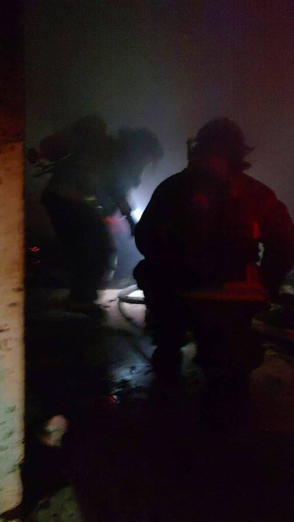 Se incendia vivienda en la Supermanzana 227 de Cancún; no hubo lesionados