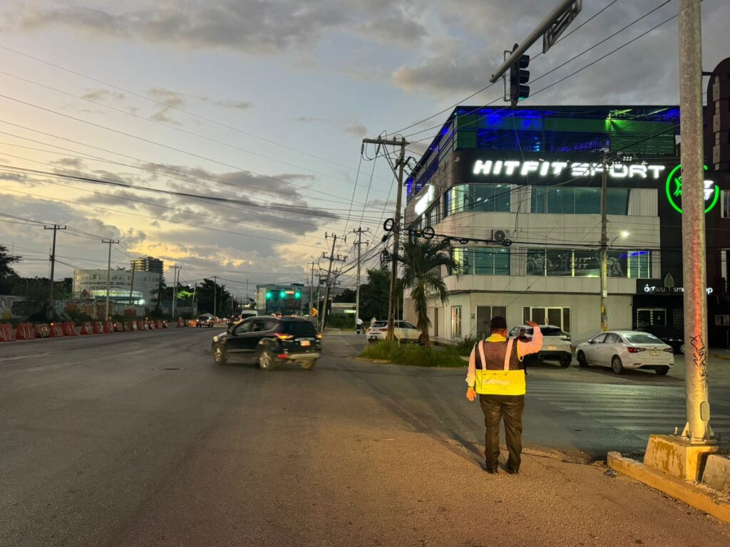 Toma precauciones, estos son los cierres viales en Cancún