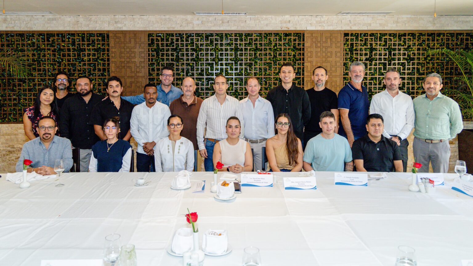 Inician pláticas de combate al sargazo, para este 2026 entre gobierno y empresarios