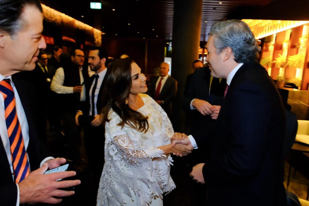 Mara Lezama fortalece la promoción turística de Quintana Roo en el marco de FITUR 2026 junto a todas las y los secretarios de turismo de México