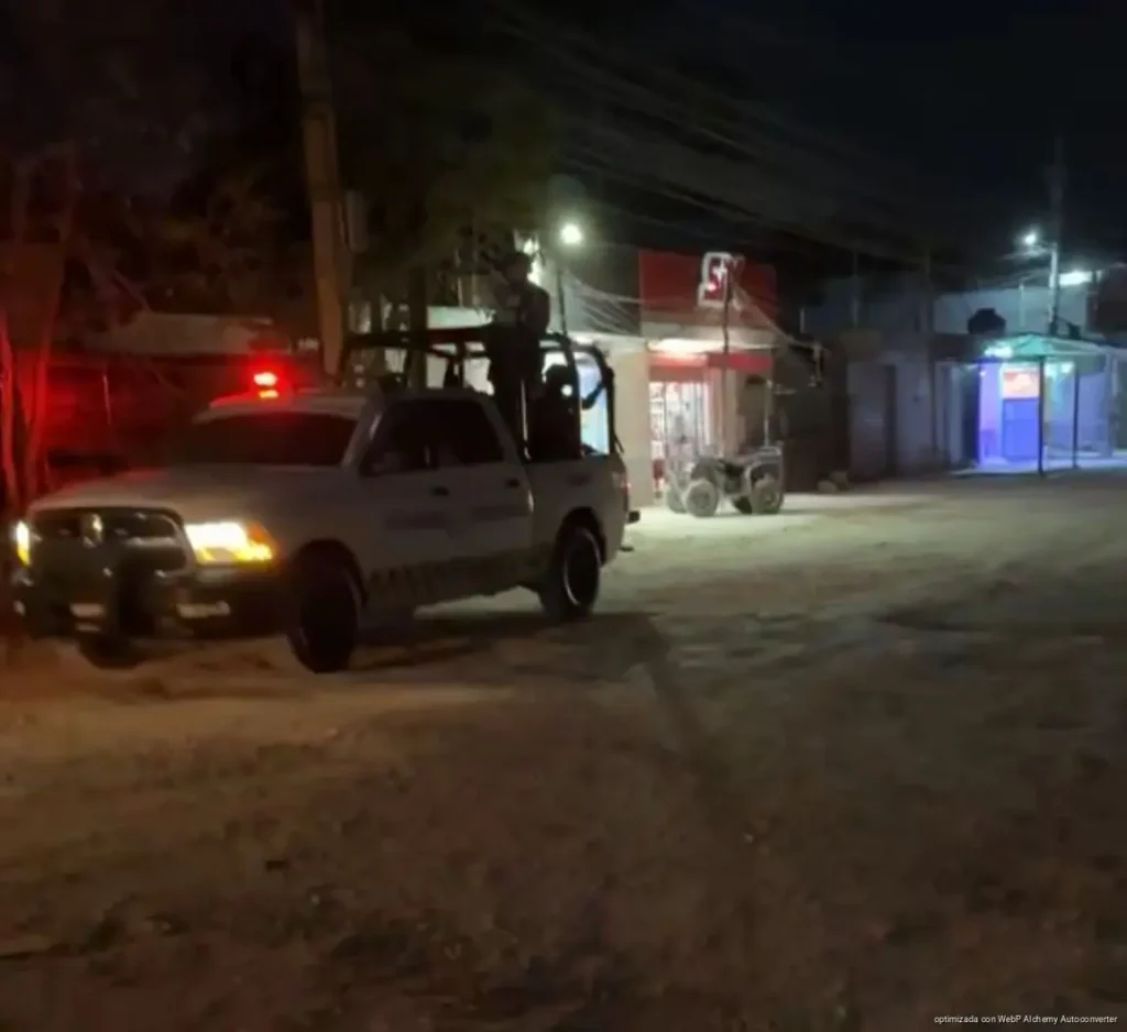 Rescatan a persona privada de la libertad tras enfrentamiento armado en Cancún