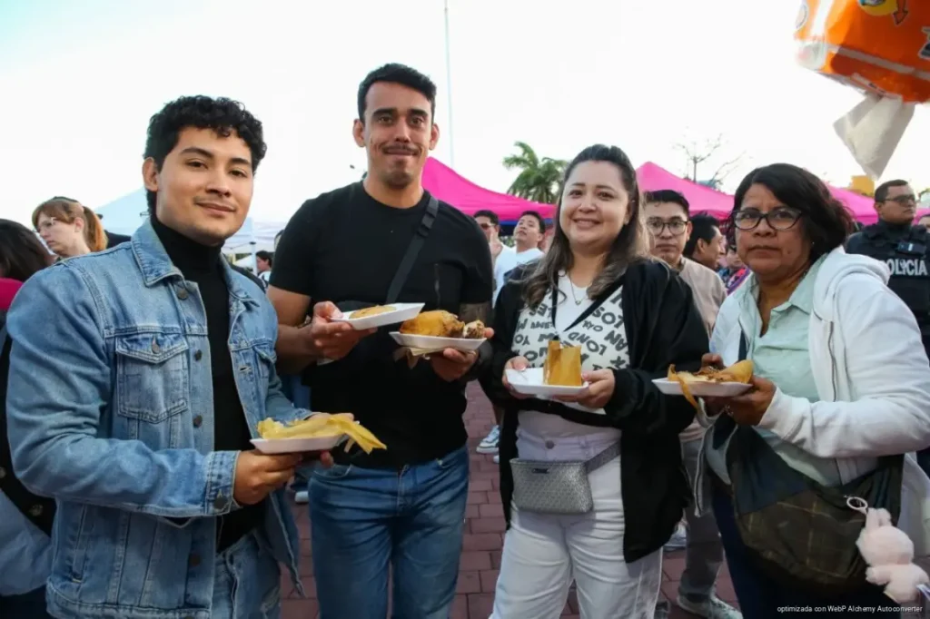 Estefanía Mercado impulsa cultura, tradición y economía local con la Feria del Tamal y del Atole