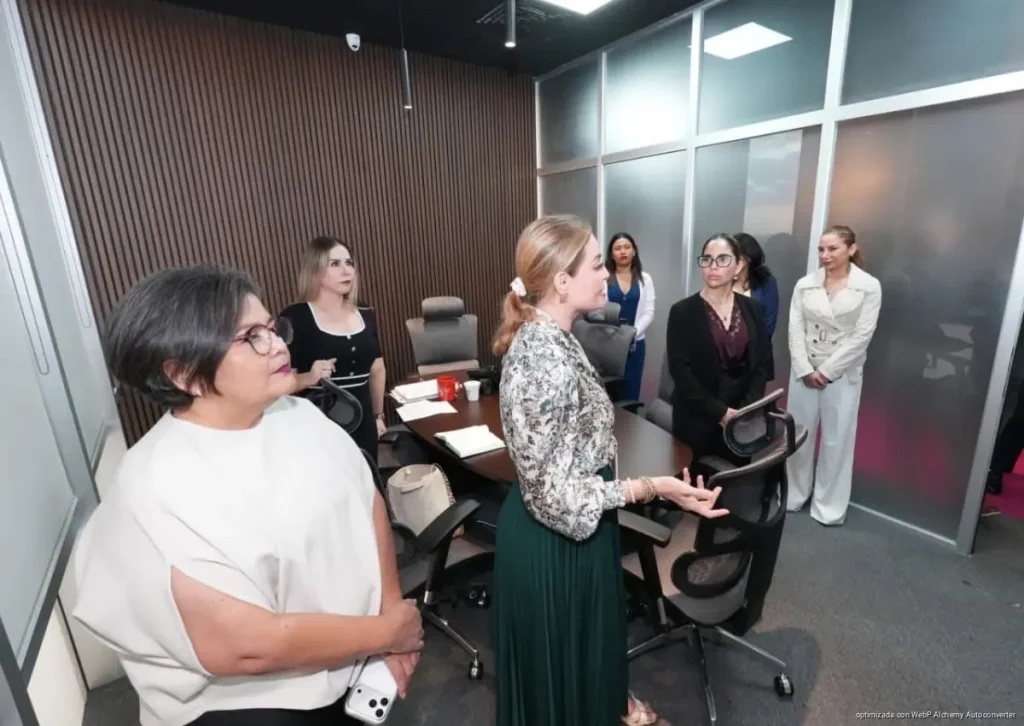 Magistrados del Tribunal Superior de Justicia Visitan Centro de Arbitraje y MASC para Fomentar la Justicia Alternativa