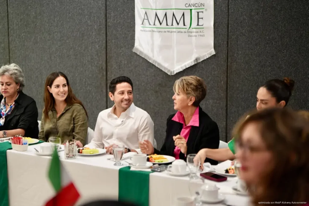 Impulsa Renan Sánchez la innovación tecnológica en cámaras empresariales