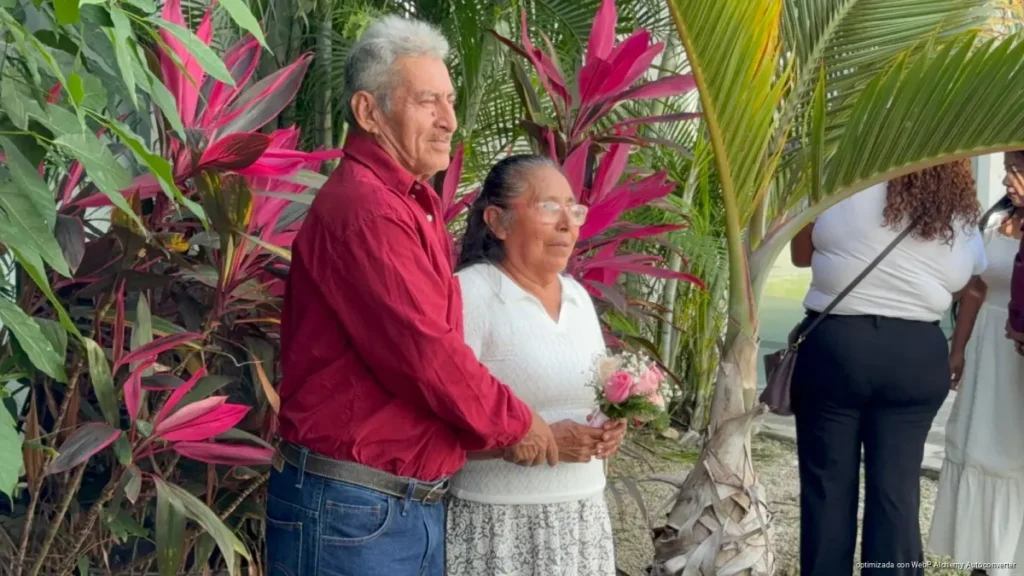 Superan 300 parejas inscripción a Bodas Colectivas en Playa del Carmen