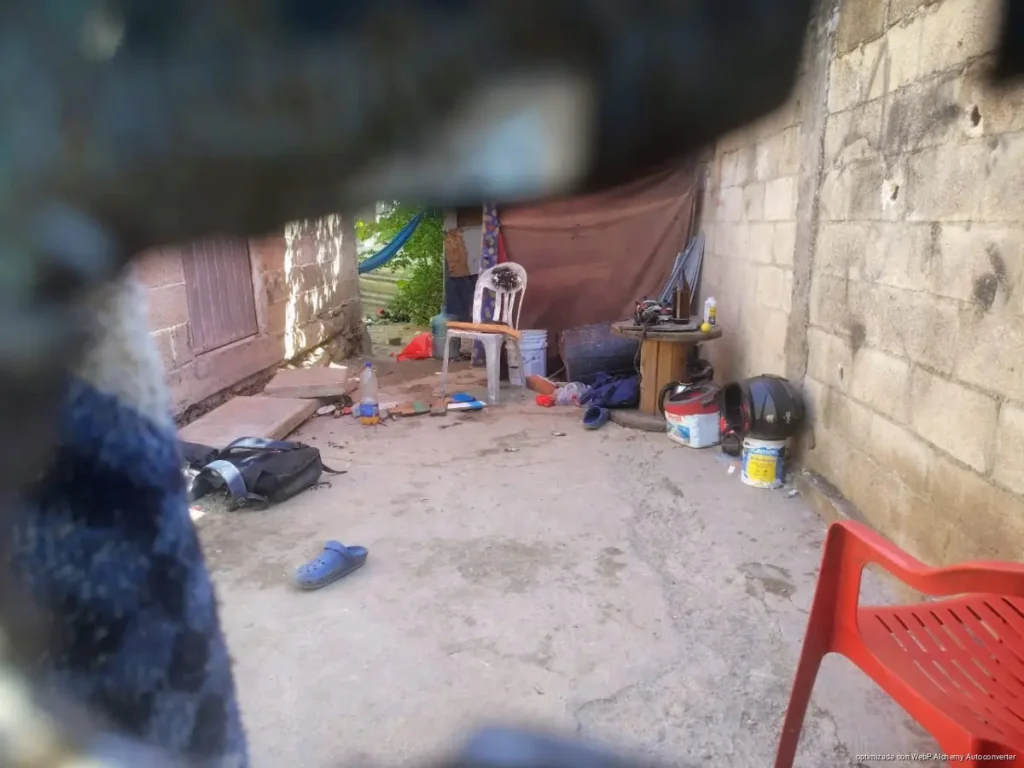 Detienen a tres hombres armados en cateo en la Región 91 de Cancún