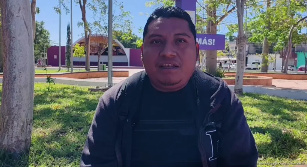 Amplían camino de acceso a Rancho Viejo tras crecimiento de maleza JORGE BACAB ITZÁ, COMISARIO EJIDAL DE RANCHO VIEJO, MPIO. DE JMM