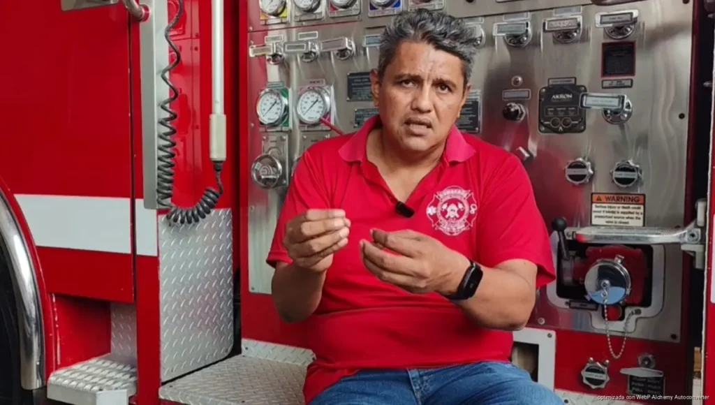 Atienden emergencias sin certificación oficial: bomberos de José María Morelos refuerzan capacitación ante falta de paramédicos