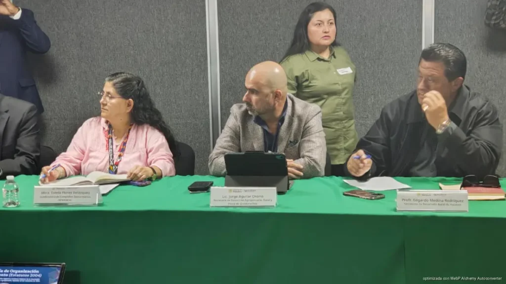 Participa SEDARPE en reunión nacional para fortalecer el campo y la ganadería