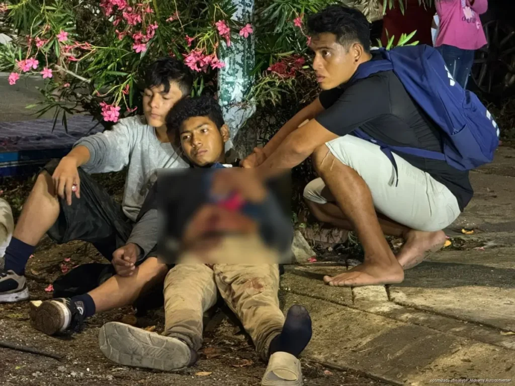 Apuñalan a joven de 20 años en riña callejera en Playa del Carmen
