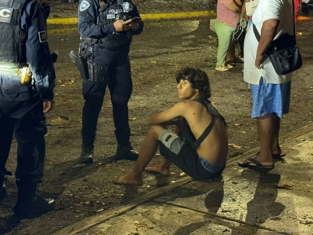 Apuñalan a joven de 20 años en riña callejera en Playa del Carmen