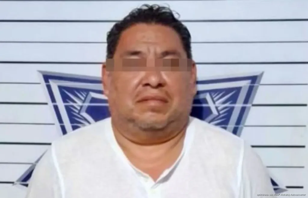 <blockquote class="twitter-tweet"><p lang="es" dir="ltr">Detienen en Cancún a “La Pastrana”, presunta líder vinculada al Cártel de Sinaloa<a href="https://twitter.com/hashtag/Canc%C3%BAn?src=hash&ref_src=twsrc%5Etfw">#Cancún</a> <a href="https://twitter.com/hashtag/Seguridad?src=hash&ref_src=twsrc%5Etfw">#Seguridad</a> <a href="https://twitter.com/hashtag/QuintanaRoo?src=hash&ref_src=twsrc%5Etfw">#QuintanaRoo</a><a href="https://t.co/mgp3dyDvcM">https://t.co/mgp3dyDvcM</a> <a href="https://t.co/0exSn9LVjm">pic.twitter.com/0exSn9LVjm</a></p>&mdash; Saber Político (@saberpolitico) <a href="https://twitter.com/saberpolitico/status/2032851510866882774?ref_src=twsrc%5Etfw">March 14, 2026</a></blockquote> <script async src="https://platform.twitter.com/widgets.js" charset="utf-8"></script>