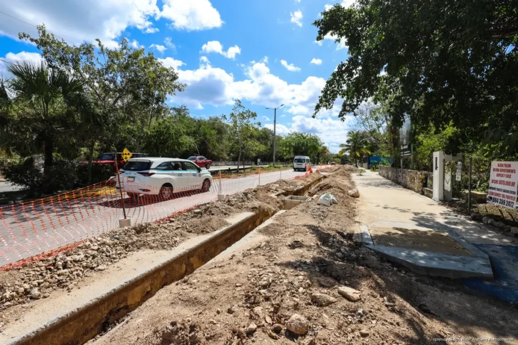 Aguakan abre calles sin permisos en Playa del Carmen; le dan tres semanas para corregir