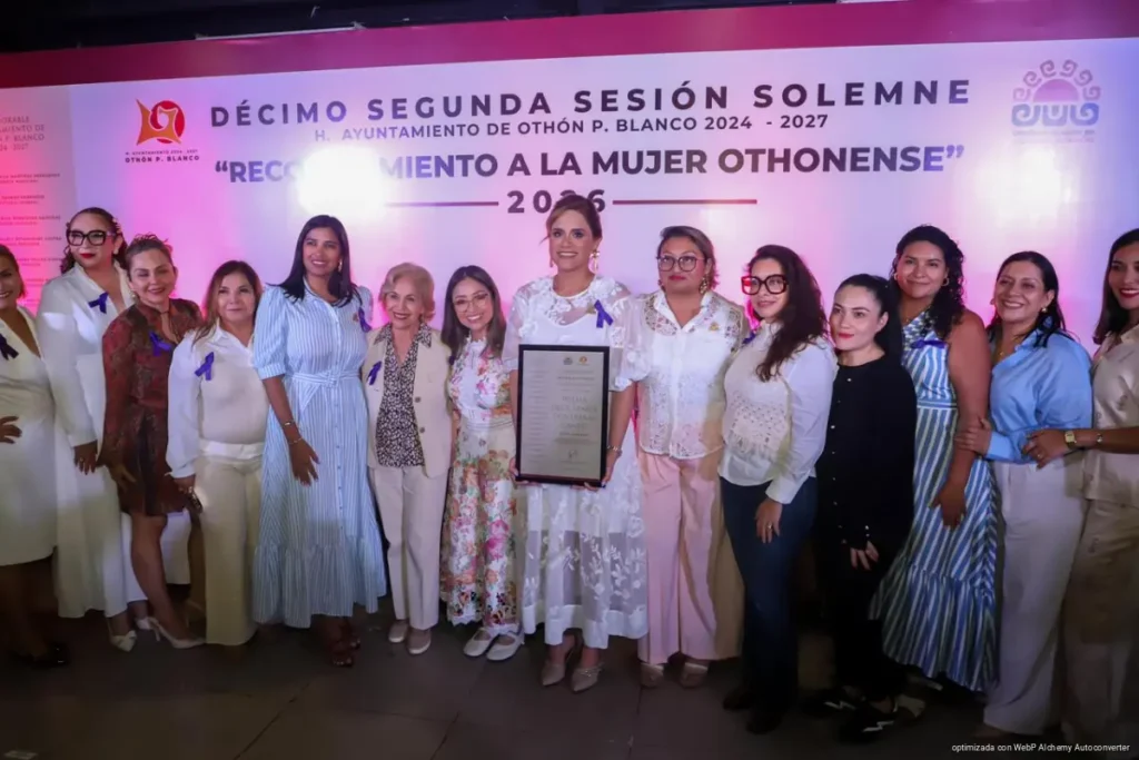 Cabildo distingue a Wilma Contreras Canto y Brenda Hernández Vázquez como Mujeres Othonenses 2026