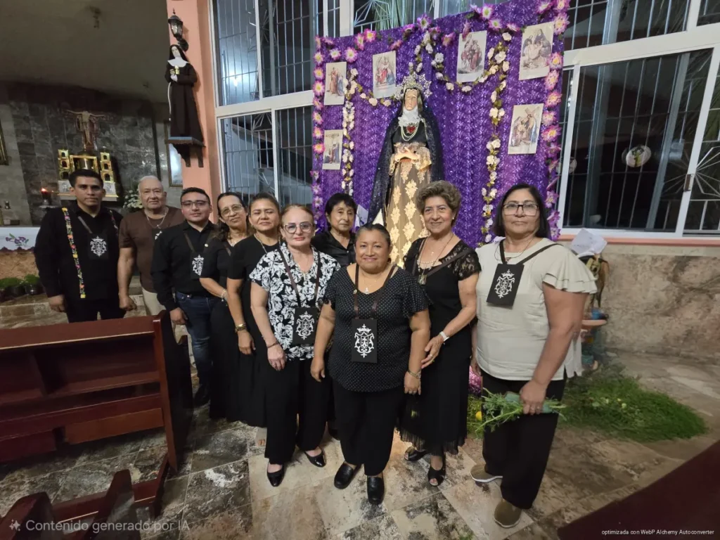 Chetumal vive con devoción el Viernes de Dolores en el Convento de las Clarisas