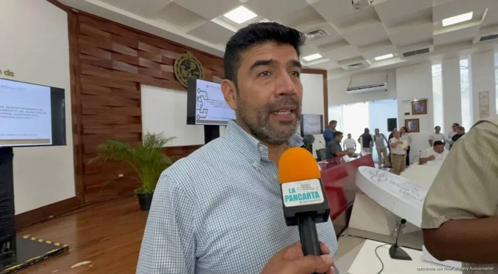 Apagones de hasta 8 horas afectan productividad y vida diaria en Playa del Carmen