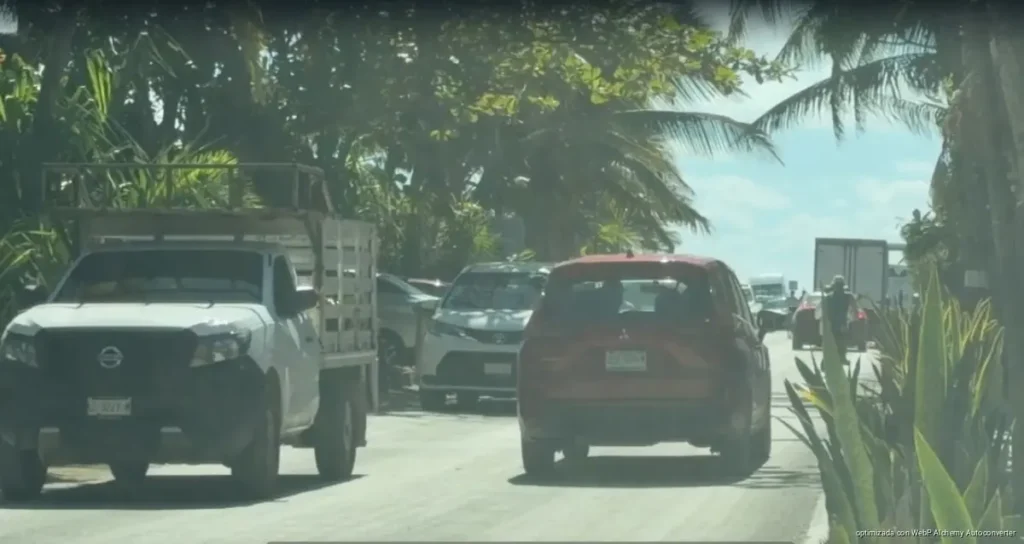 Restringen horarios a vehículos pesados en Tulum para mejorar movilidad