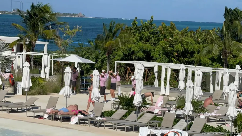 Hoteles prevén ocupación de hasta 90% en Semana Santa en la Riviera Maya