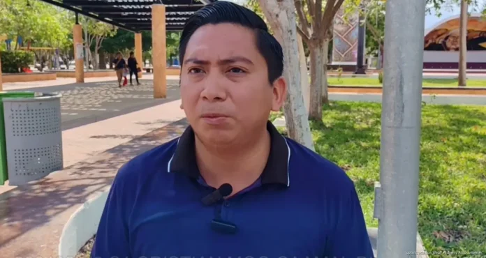 CRISTIAN MOO CAAMAL, SECRETARIO DEL COLECTIVO YA'AX CHE