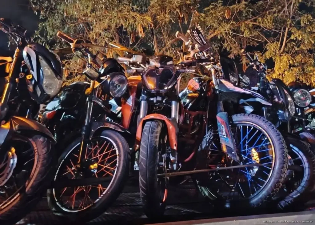 Despliegan operativo contra “rodadas” en Cancún y detienen a cerca de 100 jóvenes