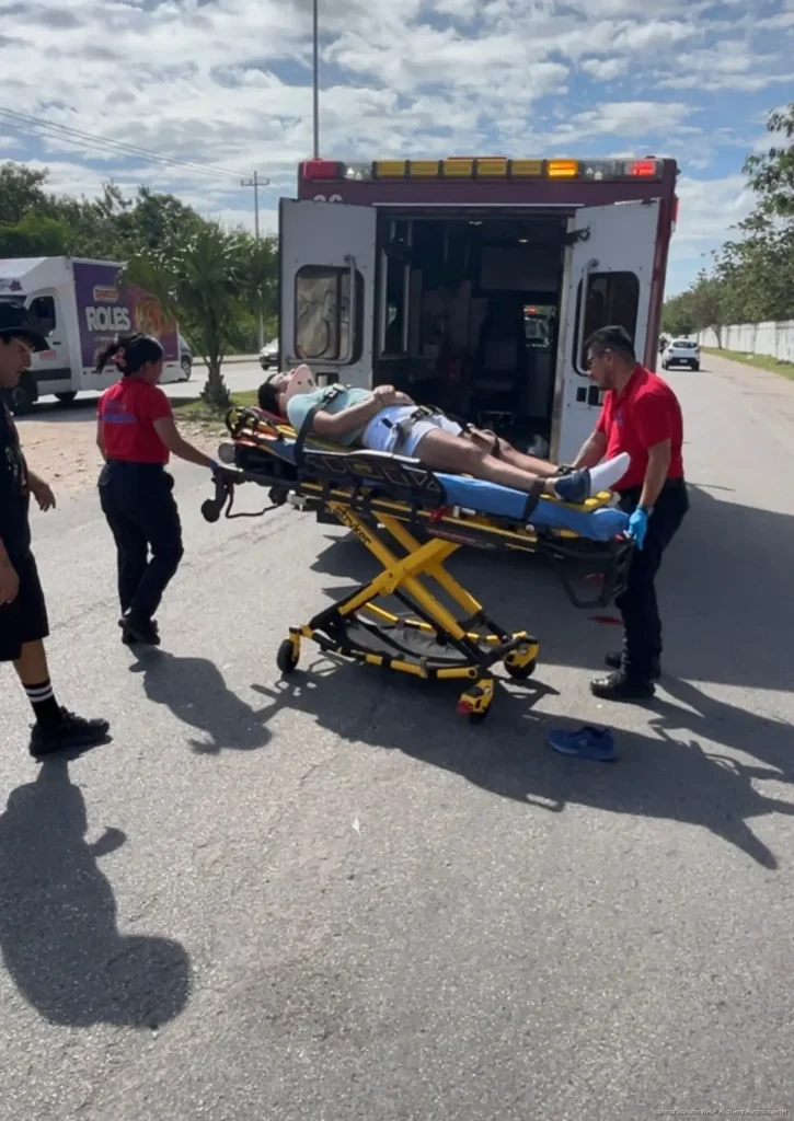 Motociclista resulta lesionado tras chocar contra taxi en Real Ibiza