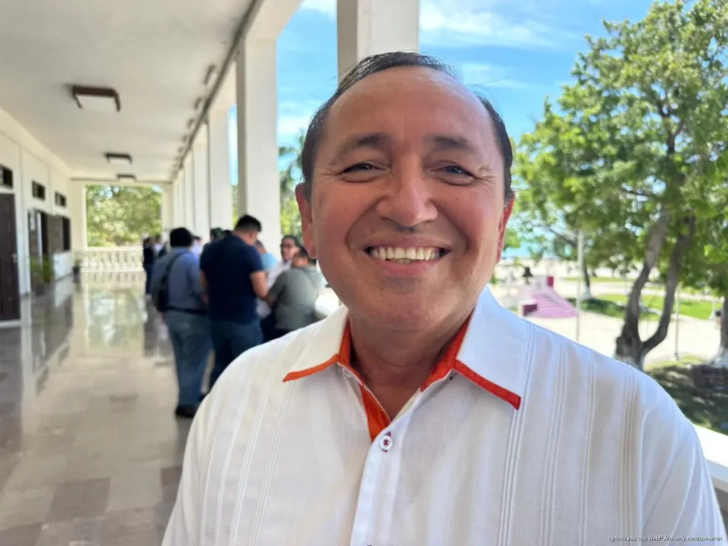 Holbox está en paz y lista para el arribo de turismo mundialista: Nivardo Mena