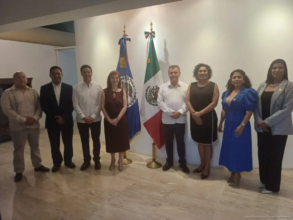 La Cámara Nacional de Comercio Chetumal fortalece lazos bilaterales con el país de Belice a través de un encuentro diplomático