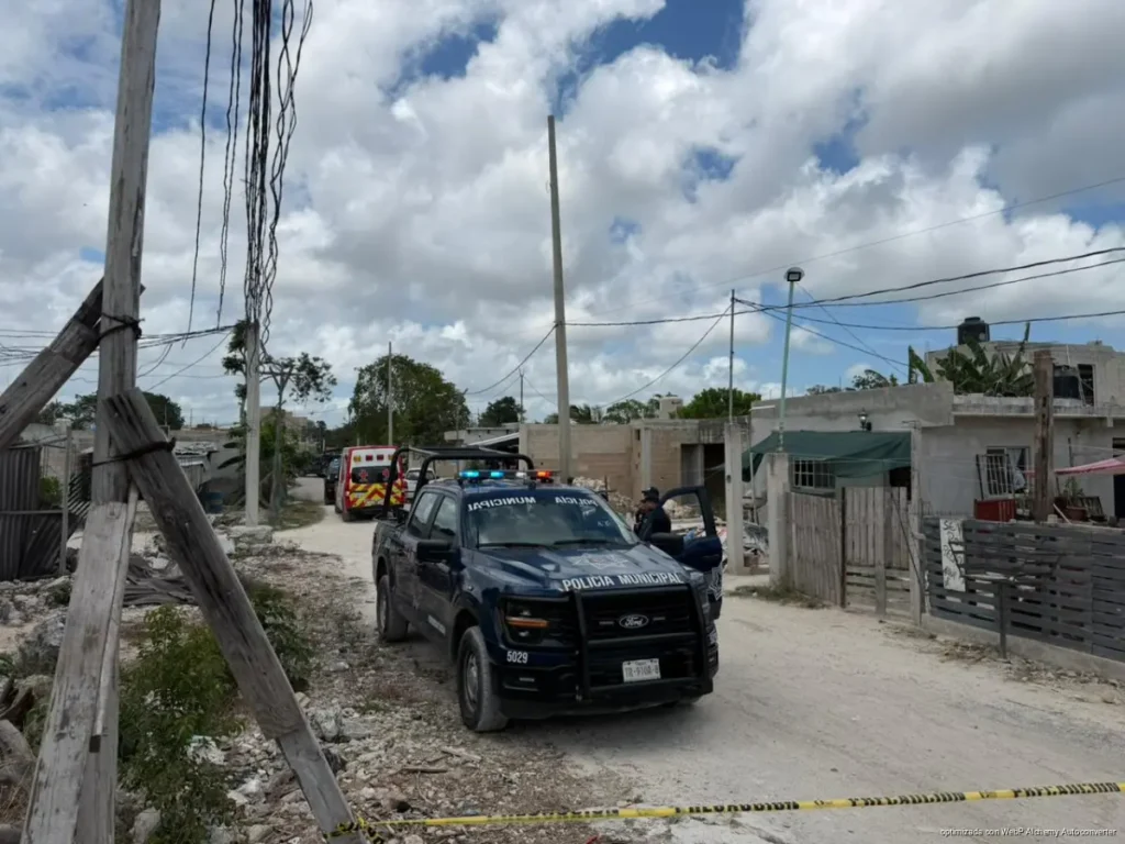 Ataque armado en Bahía Real deja sin vida a una mujer frente a sus hijos en Bahía Real