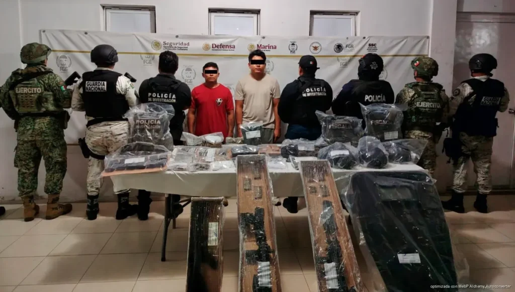 Iban armados hasta los dientes