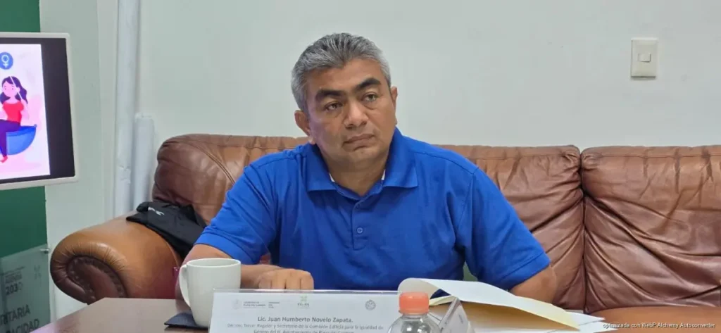 Exigen reparar calles dañadas por obras de CFE y cableras en Playa del Carmen