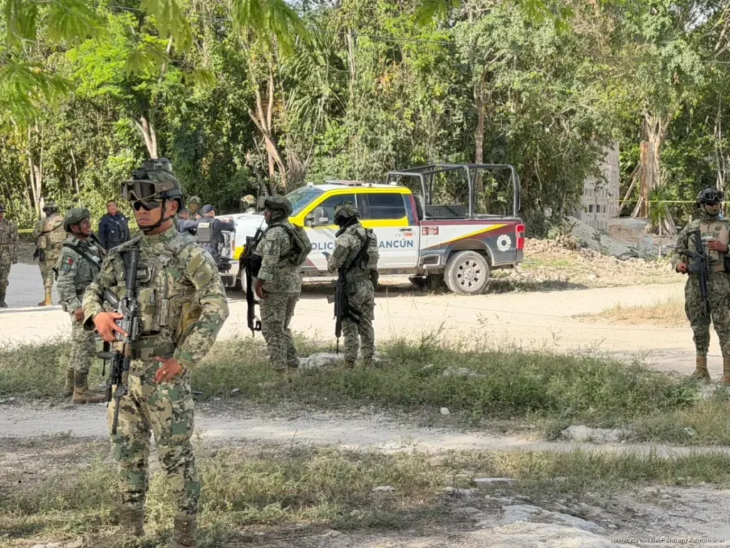 Ataque a plena luz del día en Cancún deja un joven sin vida frente a su familia