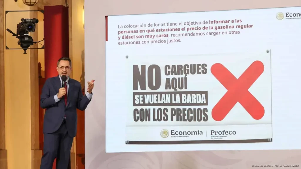 Sheinbaum ordena exhibir gasolineras caras con el “No cargues aquí”