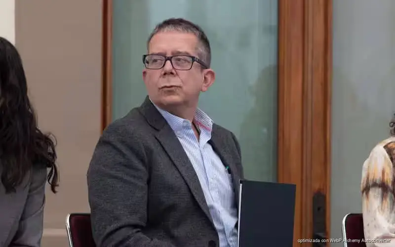 Salida de Jenaro Villamil del SPR estalla tras polémica por video en Palacio Nacional