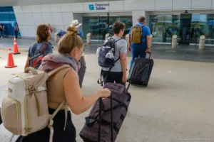 Cancún mantiene alto vuelo: programa 490 operaciones este sábado