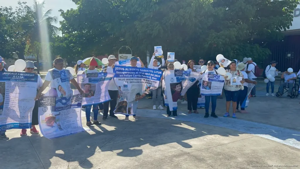 ¿A dónde van los desaparecidos? Marchan familias buscadoras en Chetumal para exigir justicia y localizar a sus seres.