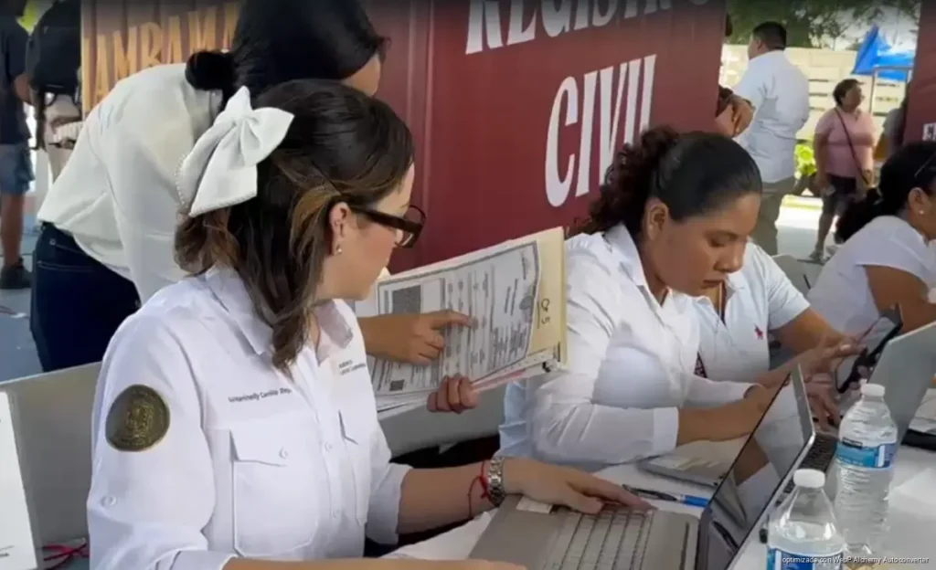 Concluye campaña “Mi primera identidad, mi primer derecho” en Playa del Carmen