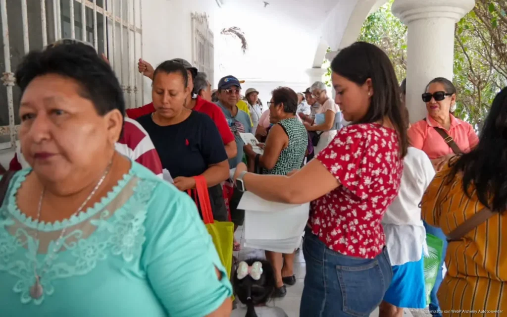 Apoyan a mujeres embarazadas y madres con programa alimentario Apoyan a mujeres embarazadas y madres con programa alimentario