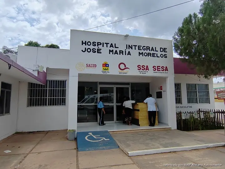 Apagones ponen en riesgo medicamentos en clínicas rurales de José María Morelos Apagones ponen en riesgo medicamentos en clínicas rurales de José María Morelos
