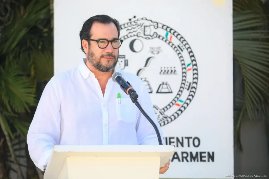 Nuevo Tesorero de Playa del Carmen cumple en tiempo y forma con bono a policías Nuevo Tesorero de Playa del Carmen cumple en tiempo y forma con bono a policías