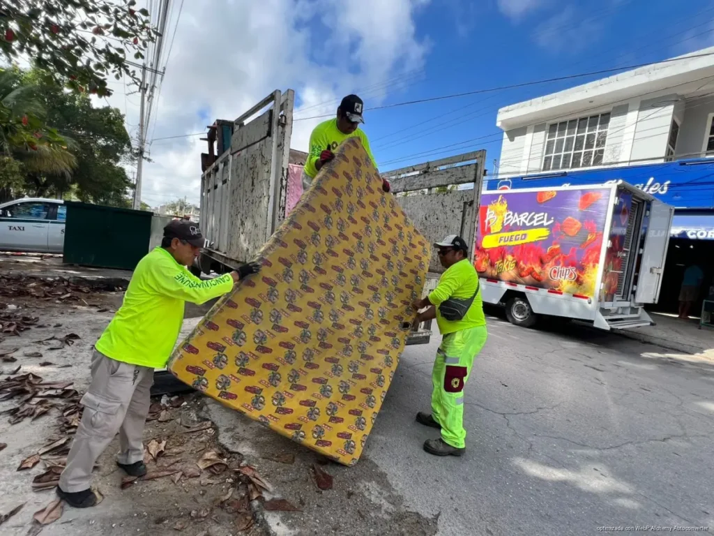 Avanza lentamente ocupación de nuevas plazas en Servicios Públicos de Cancún Avanza lentamente ocupación de nuevas plazas en Servicios Públicos de Cancún