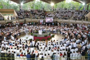 Socializan plan de desarrollo sostenible de Quintana Roo con empresarios y profesionistas