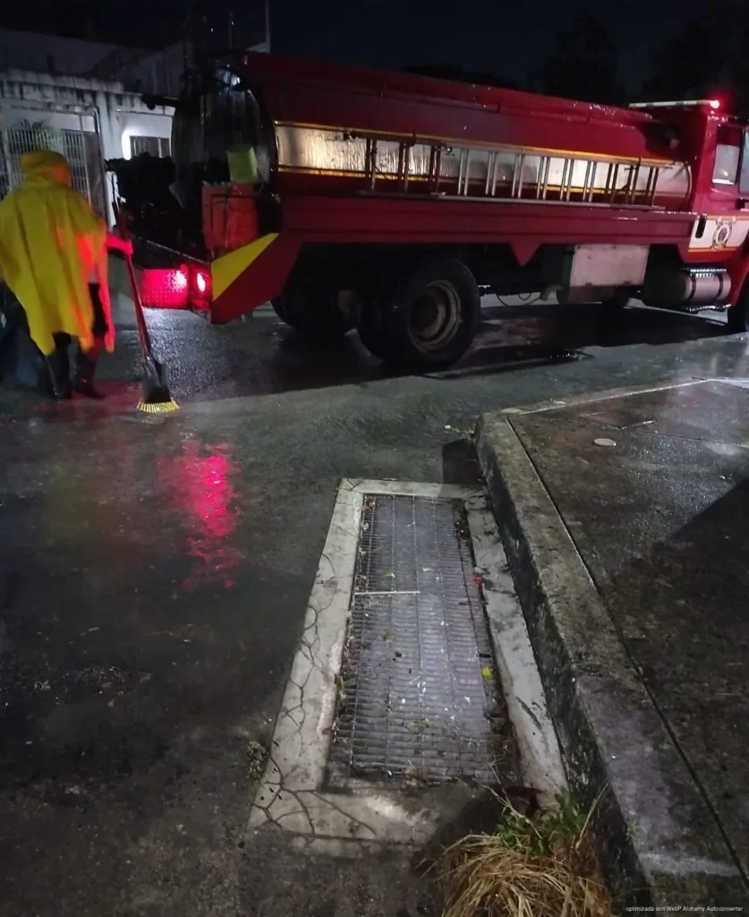 Ayuntamiento de Othón P. Blanco mantiene activo el Operativo Tormenta ante lluvias registradas en Chetumal