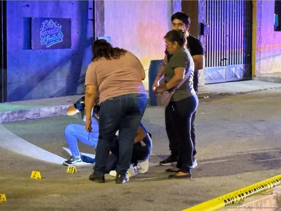 Agresión contra bar en Playa del Carmen deja daños y genera movilización policiaca