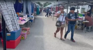 Buscan espacios permanentes para más de 140 tianguistas de Tulum