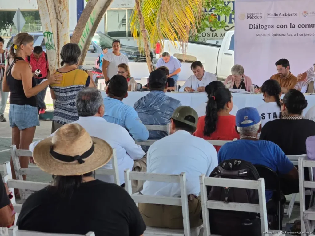 ¿Perfect Day muerto? Alicia Bárcena se reúne con habitantes de Mahahual y rechaza crear un ANP