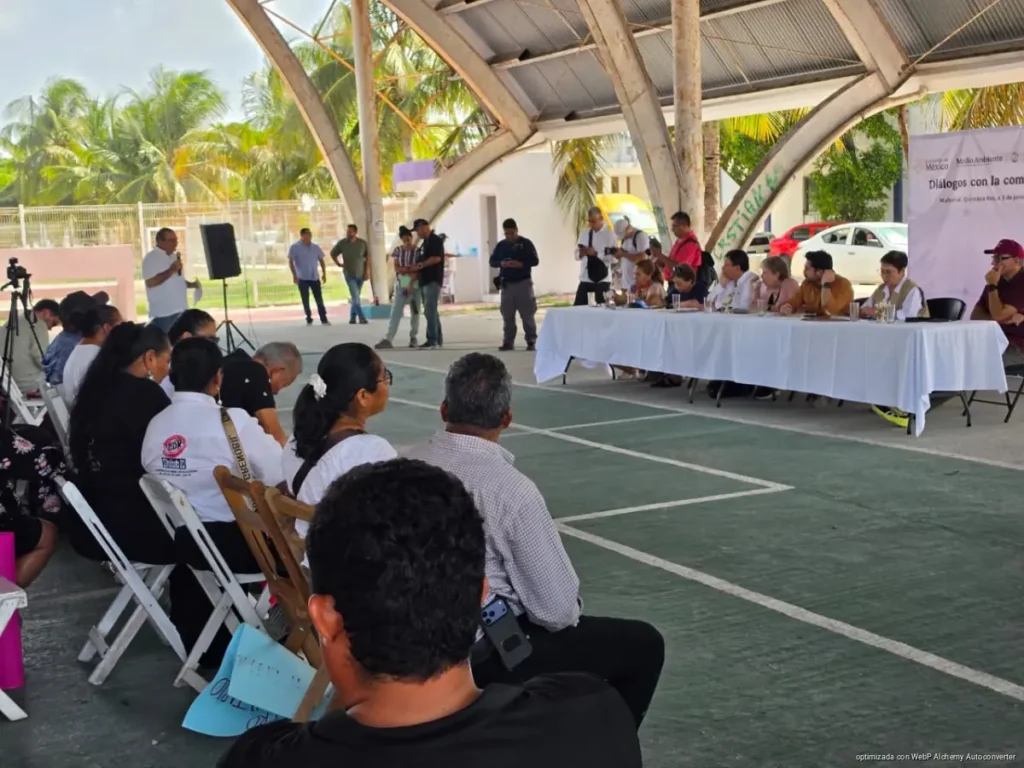 ¿Perfect Day muerto? Alicia Bárcena se reúne con habitantes de Mahahual y rechaza crear un ANP