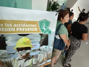 CFE ignora más de 85 reportes por infraestructura dañada en Playa del Carmen