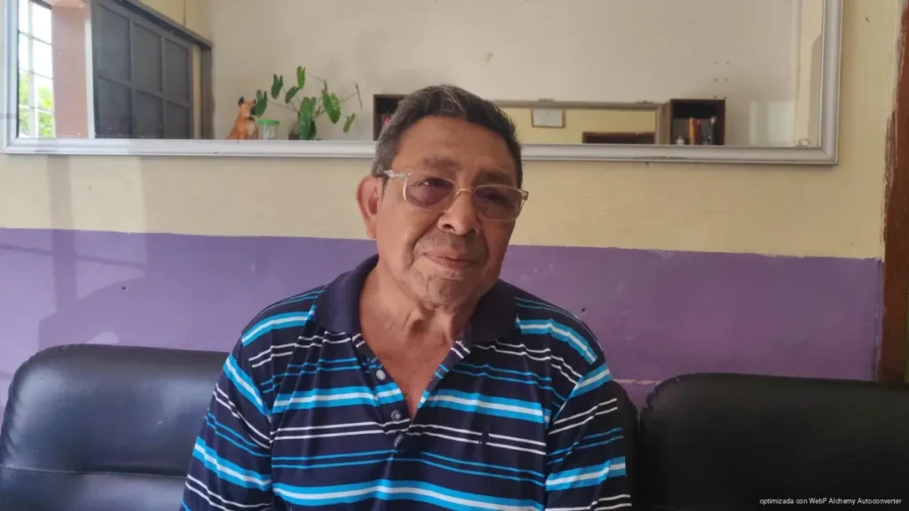 Apicultor alerta sobre riesgos del uso indiscriminado de agroquímicos en el campo Apicultor alerta sobre riesgos del uso indiscriminado de agroquímicos en el campo