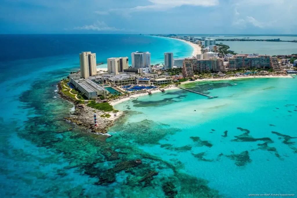 Quintana Roo reduce deuda por habitante y libera más recursos para obras y servicios